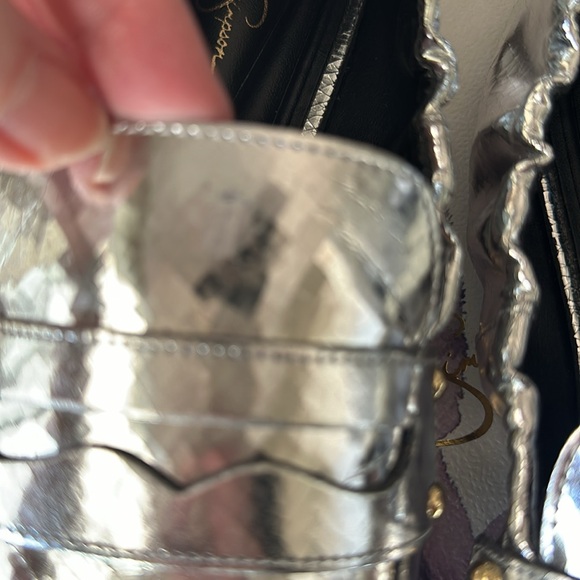 Metallic Silver Loafers Size 9 - Picture 5 of 9